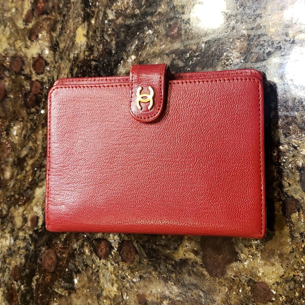 Chanel wallet agenda